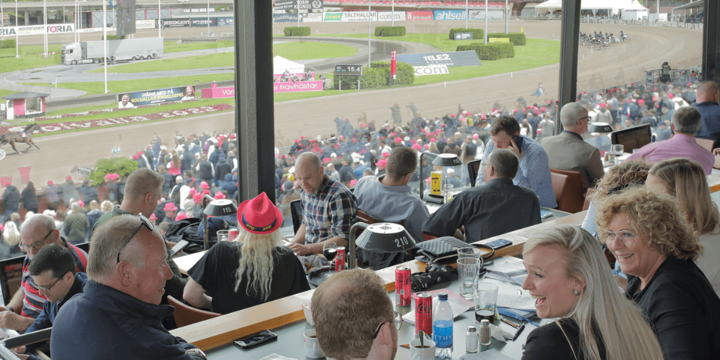 LES TICKETS RESTAURANT POUR LA COURSE ÉLITE SERONT MIS EN VENTE LUNDI.
