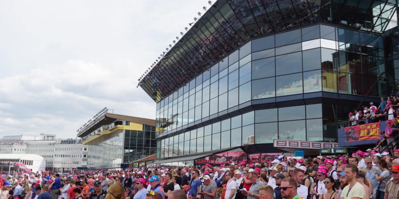 ON MONDAY AT 09.00, THE RESTAURANT PLACES FOR THE ELITE RACE WILL BE RELEASED